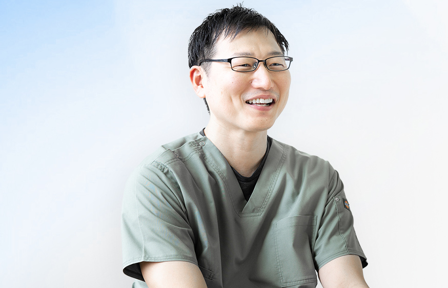 院長 佐藤 祐亮 Yoshiteru Sato